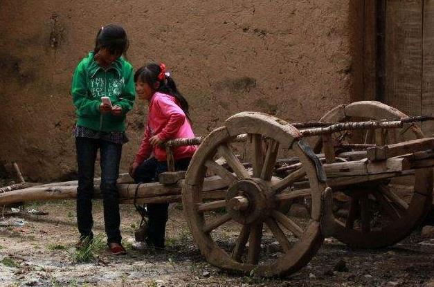 儿时的简易自制玩具，7080年代农村孩子自制49个纯天然玩具