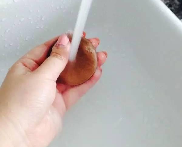 粉扑的清洗方法，清洗粉扑有何妙招原来这么简单