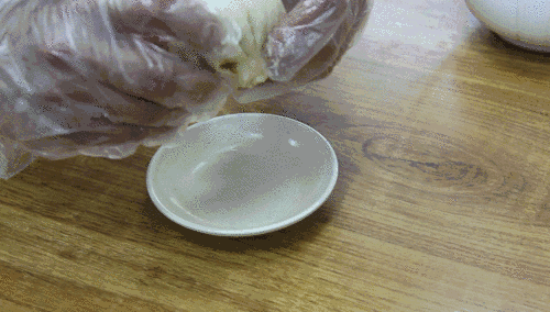 半发面的制作过程，天津传统水馅包子半发面制作方法（半发面油饼：一斤面）