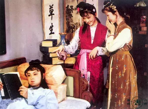 红楼梦精彩语句，红楼梦14句经典语录（《红楼梦》最经典8句话）