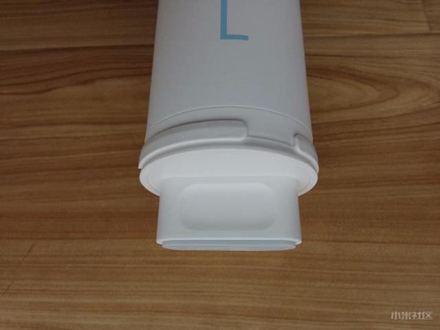 小米净水器滤芯更换方法，小米净水器需更换4个滤芯（小米净水器滤芯拆解）