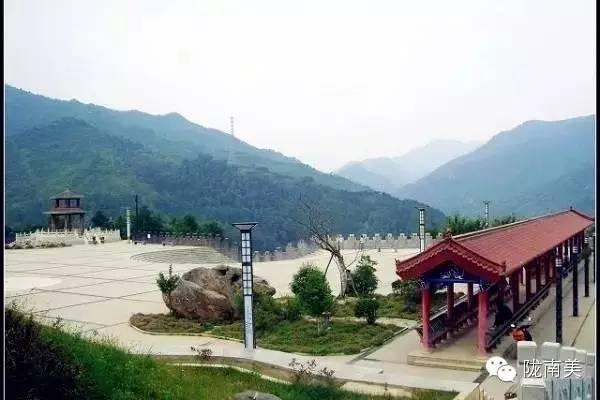 陇南甘南自驾游游记，<二>小姑娘言出秀口