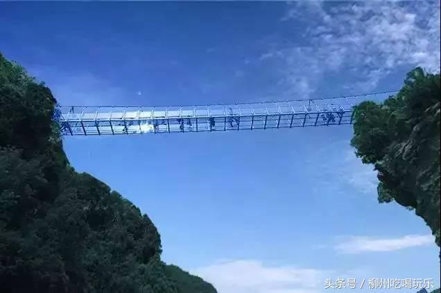 浙江玻璃栈道漂流推荐，国内首条千米高空玻璃漂流开放了