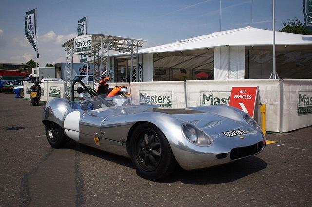 赛车总动员3老车，新老两代谁更厉害