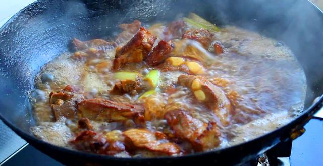 家庭美食菜谱红烧排骨，10万豆友收藏的红烧排骨做法