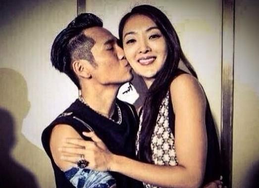 曹格大闹林志颖婚礼，曹格被刘德华教训（结束14年的婚姻）