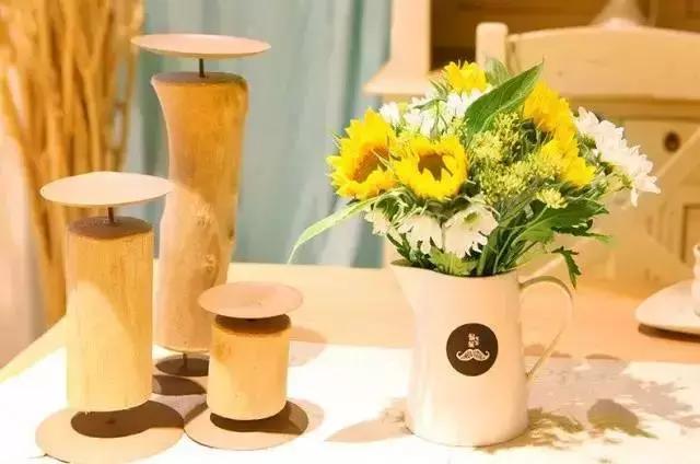 教师节送什么礼物，教师节礼品推荐实用（教师节送老师什么礼物最惊喜）