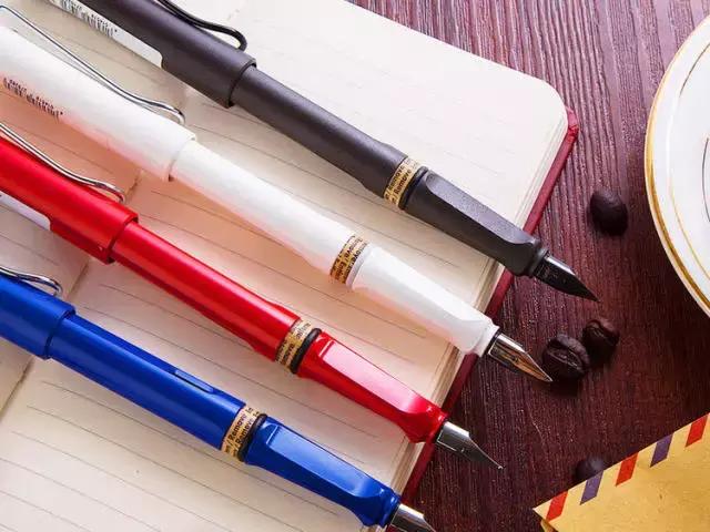 教师节送什么礼物，教师节礼品推荐实用（教师节送老师什么礼物最惊喜）