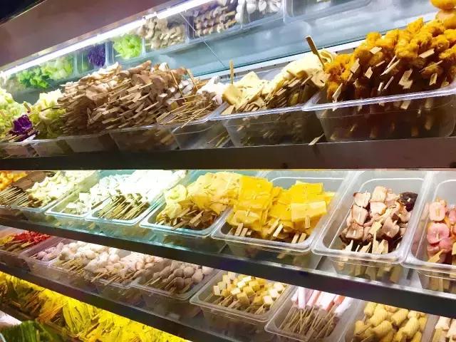 五棵松林静小吃，这么多年你吃的正宗麻辣烫