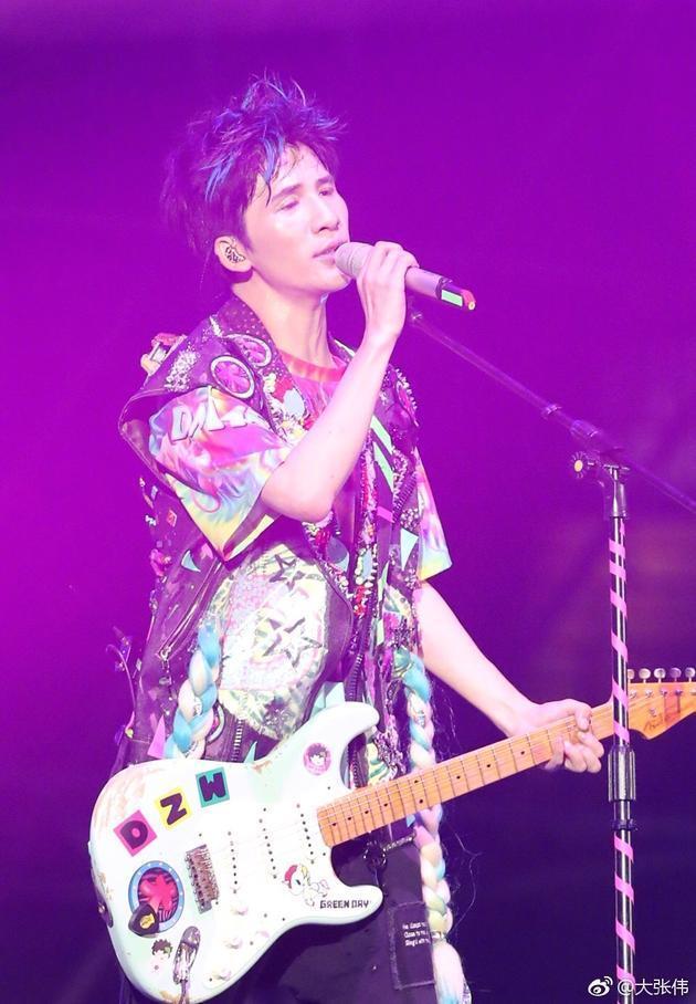 大张伟抄袭的歌对比，大张伟出新歌又被说抄袭