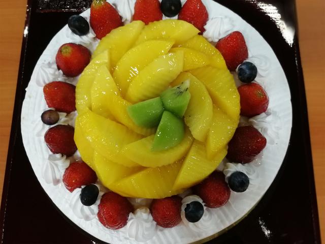 好吃的生日蛋糕，又好吃又好看的生日蛋糕推荐