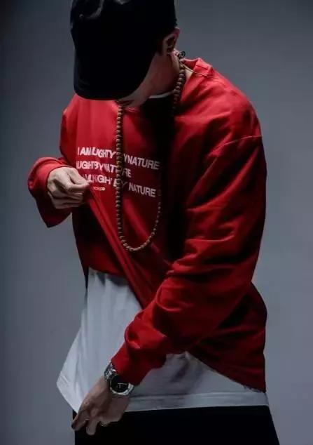 kappa为什么不火了，国内不火国外火的潮牌（<背靠背>——逐渐淡出中国的品牌）