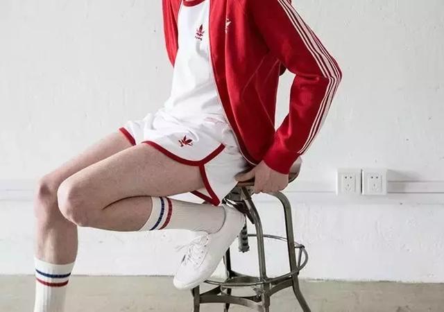 kappa为什么不火了，国内不火国外火的潮牌（<背靠背>——逐渐淡出中国的品牌）