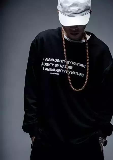 kappa为什么不火了，国内不火国外火的潮牌（<背靠背>——逐渐淡出中国的品牌）