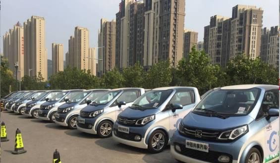 厦门市共享汽车用后放在什么位置，竟有市民开着它去了淄博周村