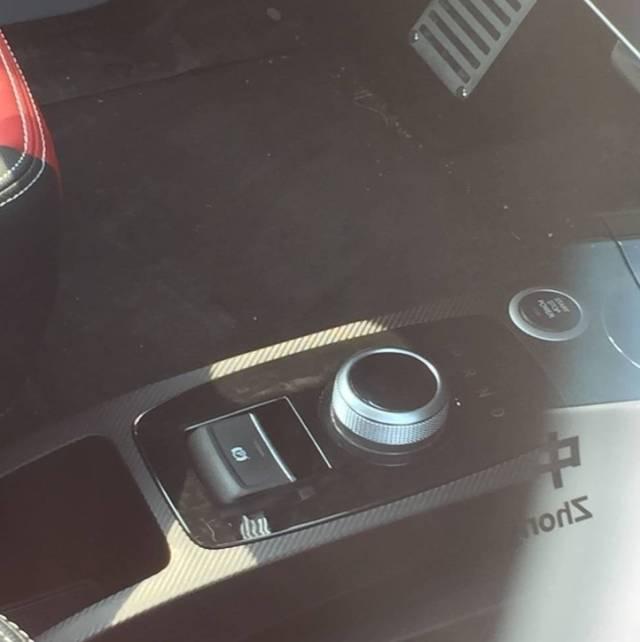 厦门市共享汽车用后放在什么位置，竟有市民开着它去了淄博周村