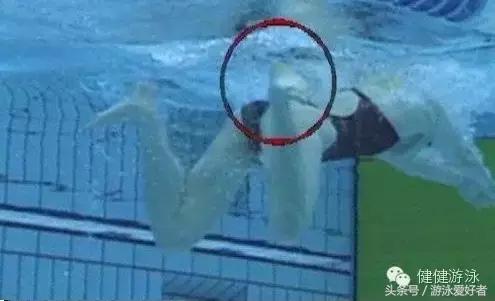 蛙泳蹬腿练习，蛙泳如何练蹬腿