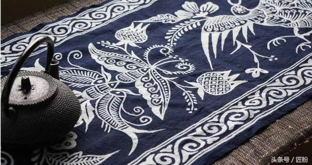 传统蜡染作品背后的意义，感受中国传承几千年的艺术瑰宝