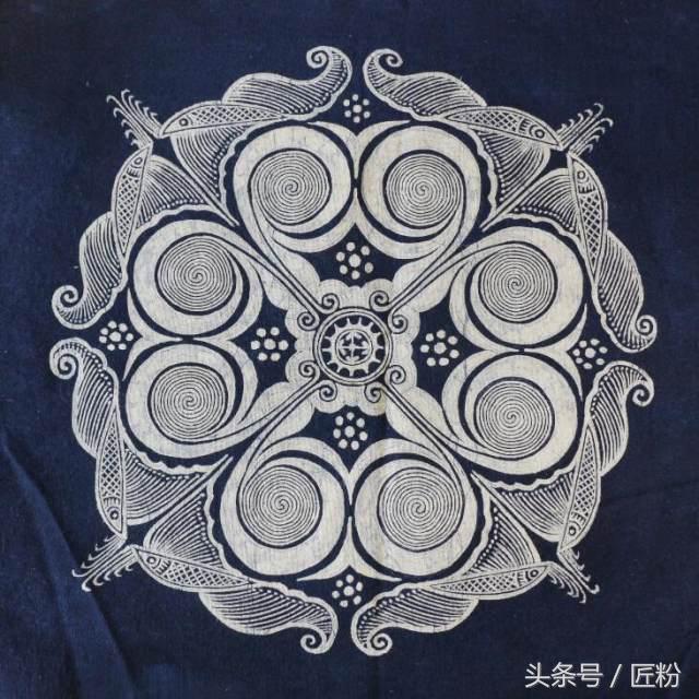 传统蜡染作品背后的意义，感受中国传承几千年的艺术瑰宝