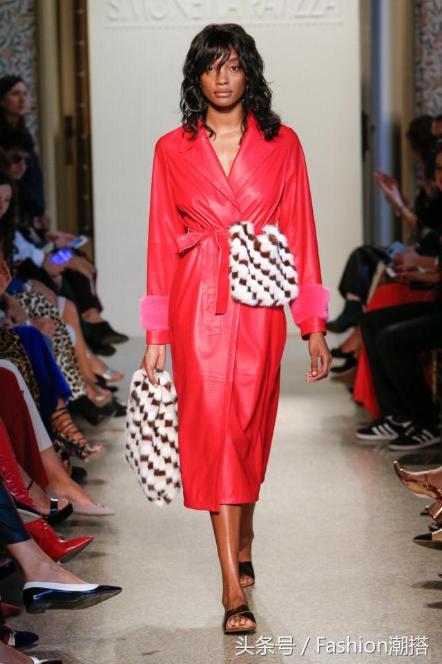 迪凯女装旗舰店夏装2022新款女装，品牌秀SimonettaRavizza