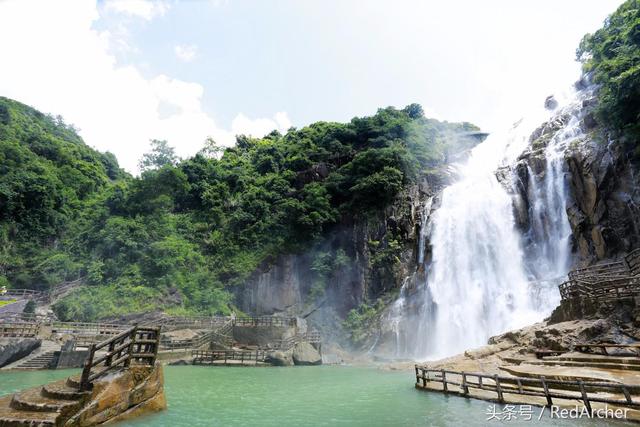 梅州旅游景点龙归寨瀑布，梅州人说走就走的旅行