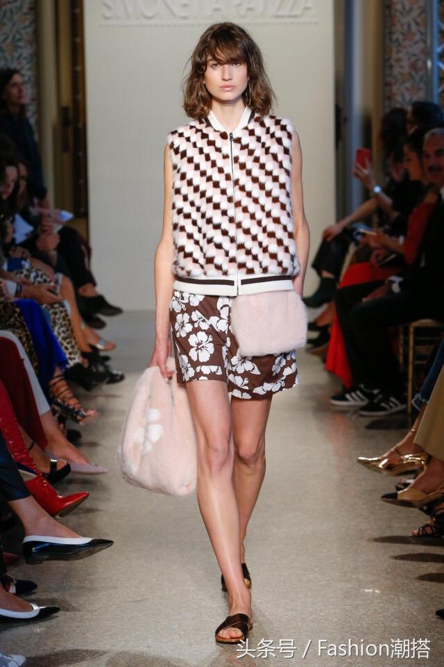 迪凯女装旗舰店夏装2022新款女装，品牌秀SimonettaRavizza