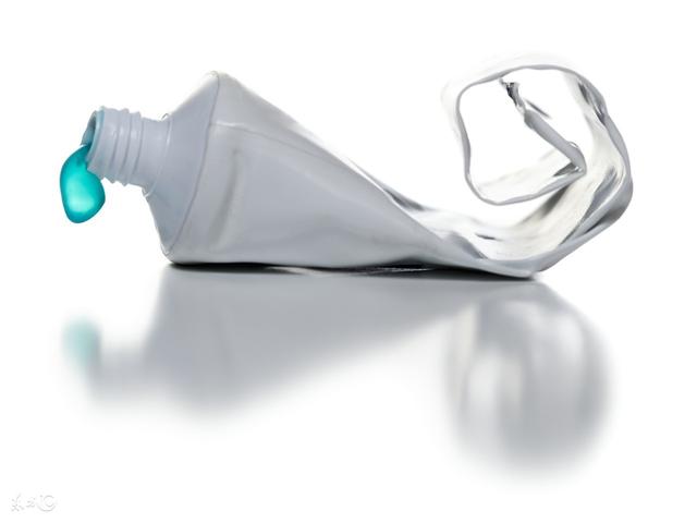 美容基础护肤知识，必备美容护肤知识小常识