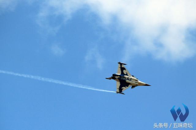 巴黎航展展示，带你逛巴黎航展