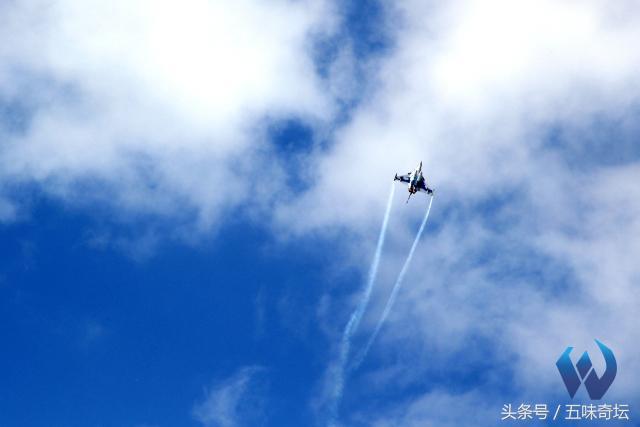 巴黎航展展示，带你逛巴黎航展