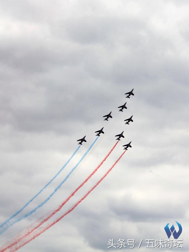 巴黎航展展示，带你逛巴黎航展