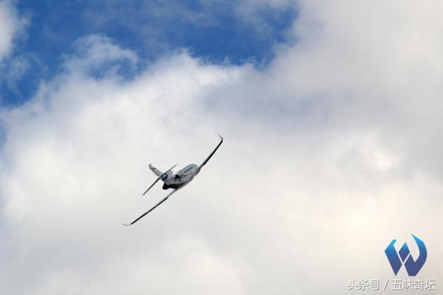 巴黎航展展示，带你逛巴黎航展