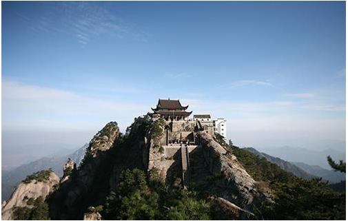 九华山在哪个省哪个市哪个县，九华山是安徽哪个地区