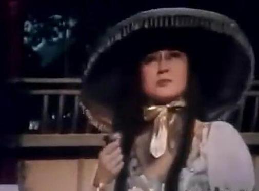 演过四大美女的内陆老演员，一经典美女曾演过小龙女