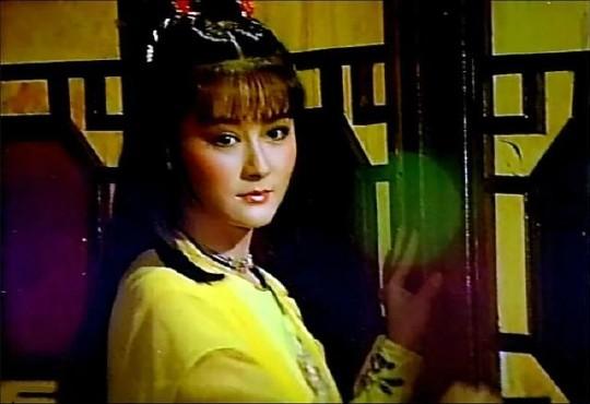 演过四大美女的内陆老演员，一经典美女曾演过小龙女