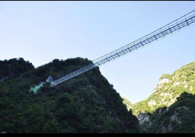 临夏著名旅游景点大全介绍，西北畅游之一甘肃省临夏回族自治州积石山的大墩峡