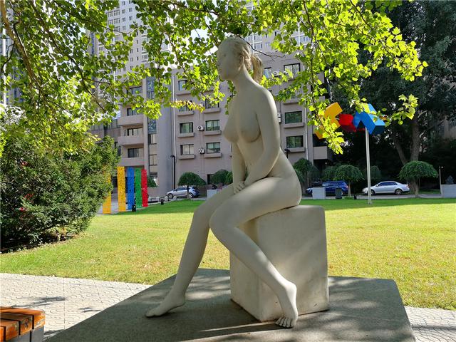 鲁迅美术学院与鲁迅有何关系，中华人民共和国教育部直属的唯一一所高等美术学校