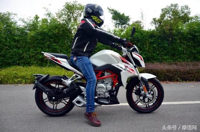 隆鑫无极300r数据，街头新元素隆鑫无极300R评测