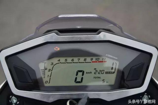 隆鑫无极300r数据，街头新元素隆鑫无极300R评测