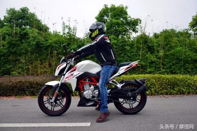 隆鑫无极300r数据，街头新元素隆鑫无极300R评测