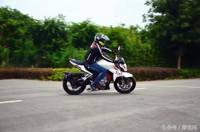 隆鑫无极300r数据，街头新元素隆鑫无极300R评测