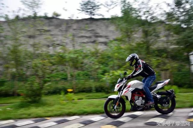 隆鑫无极300r数据，街头新元素隆鑫无极300R评测