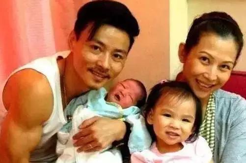 吴京夸媳妇，娶港姐被嘲吃软饭