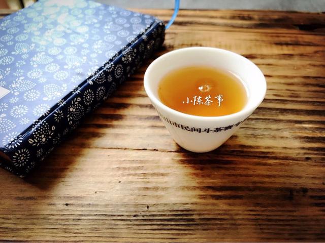 武夷岩茶有多少品种和名称，一篇文章看遍武夷岩茶万千品种