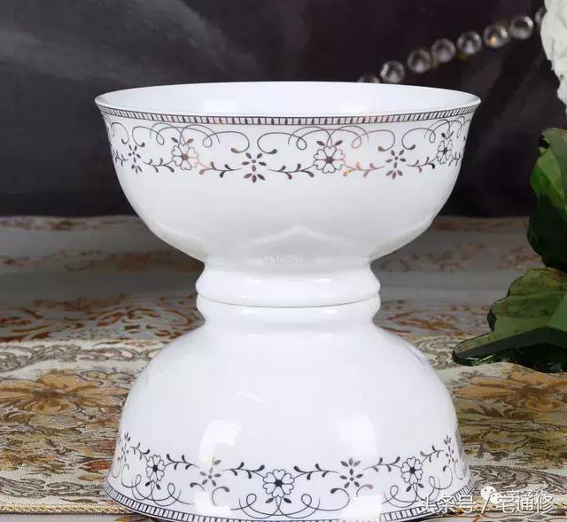 陶瓷可以放烤箱吗，陶瓷器皿可以放在烤箱吗（都和烤箱天生一对）