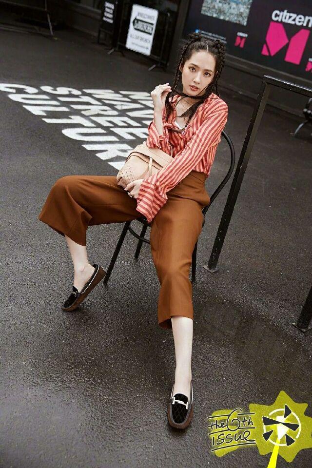 焦糖色是什么颜色，今年流行的焦糖色你能穿么（今年冬天“焦糖色”温暖又高级）