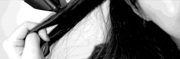 烫完头发每天怎么打理卷发，三分靠烫发七分靠打理