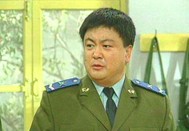 炊事班的故事演员名单，炊事班的故事人物关系表（凭借《炊事班的故事》走红）