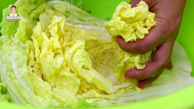 辣白菜的正宗做法，正宗的辣白菜的做法大全