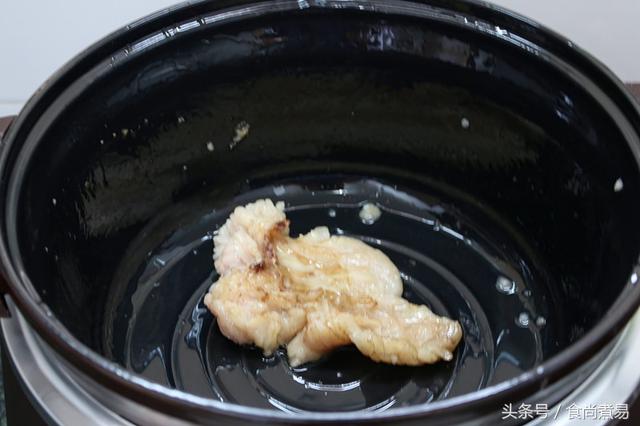 珐琅锅铸铁锅的优缺点，厨房中的新贵珐琅铸铁锅