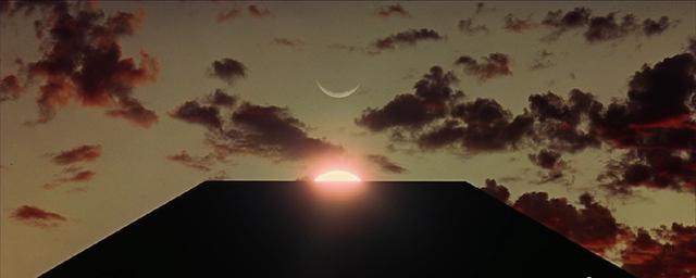 钢铁风暴必玩的游戏，钢铁战队一个不远万里